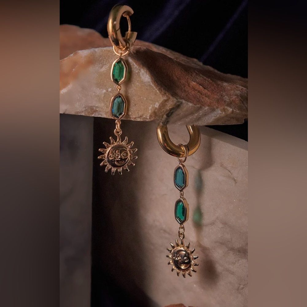 Gold Sun Drop Earrings A1545